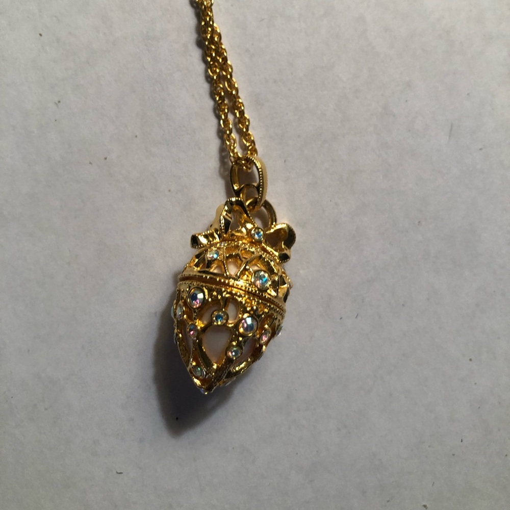 Joan Rivers faberge egg necklace